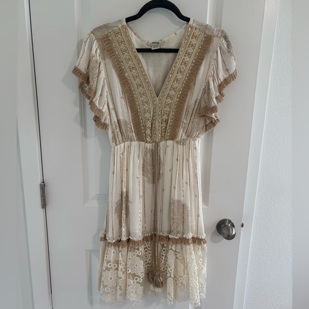 Zury Cream and Gold V-Neck Dress